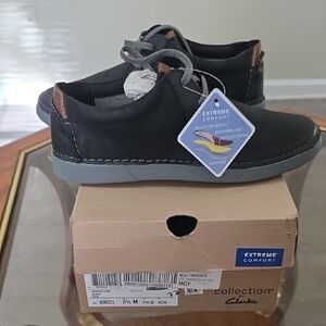 Clarks Men's Black Slip-On Loafers